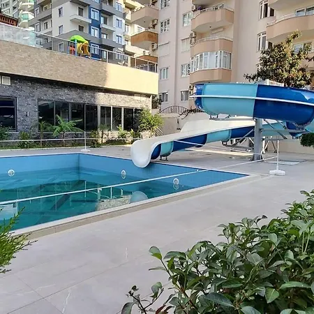 Lejlighed Sunny Apartment, 2 Rooms, 70m2, Close To Beach Alanya