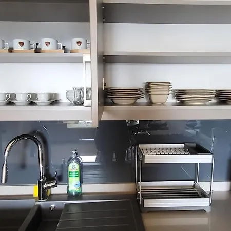Sunny Apartment, 2 Rooms, 70m2, Close To Beach ألانيا
